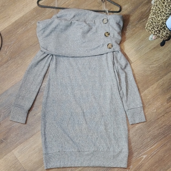 Derek Heart Gray Asymmetrical Sleeveless Cocktail Dress - Picture 3 of 5